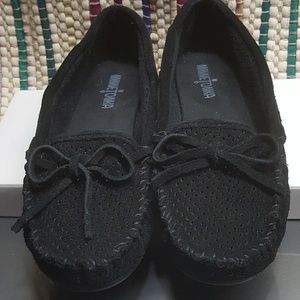 Minnetonka Lisa Perforated Moccasins